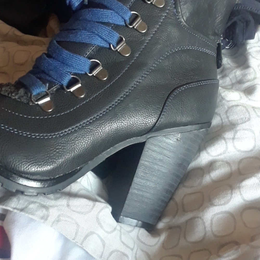 Cute winter booties - Picture 5 of 8